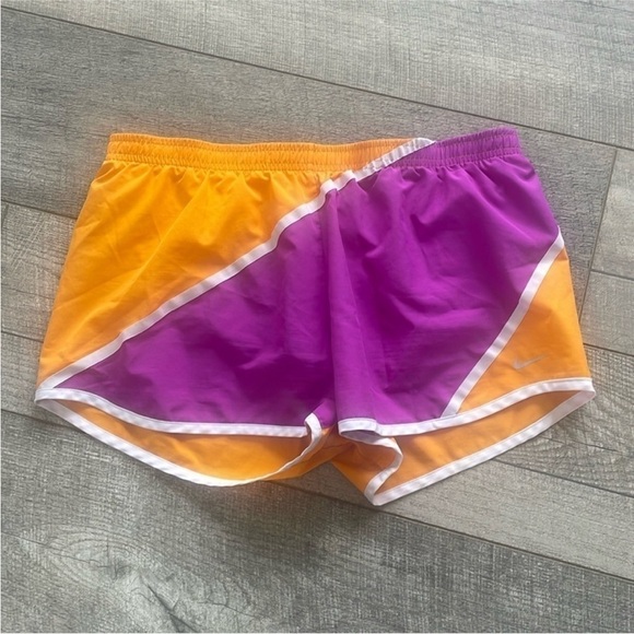 Nike Dri-Fit Size Medium Orange and Purple Running Athletic Shorts. - Picture 5 of 8